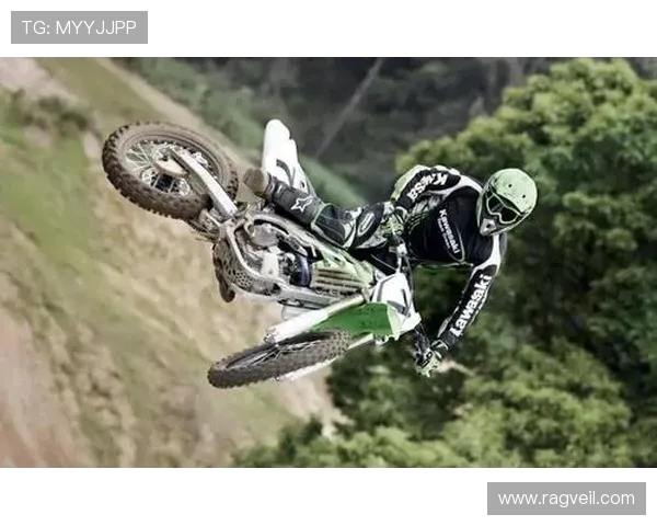 南京极限运动队与深圳极限运动队实力对比赛后分析与总结