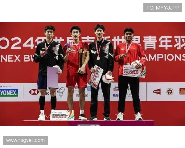 武汉羽毛球队在全国团队协作排行榜中荣登第十名展现出色团队精神与实力