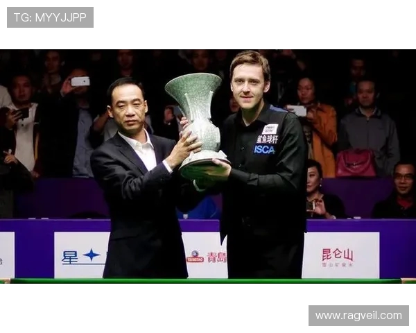 武汉足球队在大师赛中的实力展现与战术分析深度解读