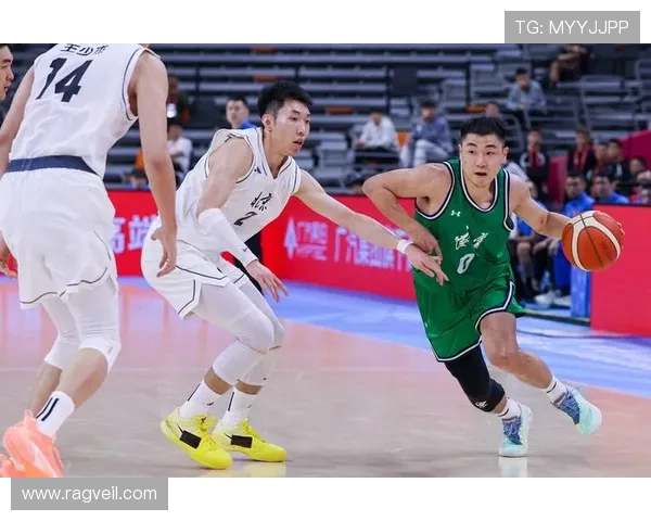 篮球团队协作实力榜单揭晓北京篮球队荣获第二名佳绩