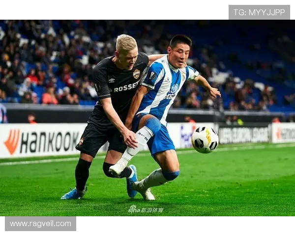 中央陆军与西班牙足球队激战正酣谁能在这场对决中笑到最后 中央陆军与西班牙足球队激战正酣谁能在这场对决中笑到最后