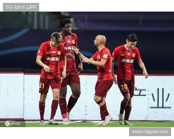 恒大与力凡直对决分析揭示双方实力差距与战术布局