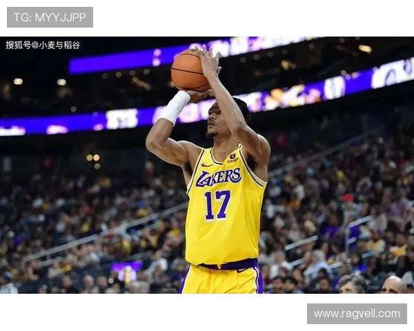 湖人对热火比赛未能直播球迷期待精彩对决的失落感 湖人对热火比赛未能直播球迷期待精彩对决的失落感