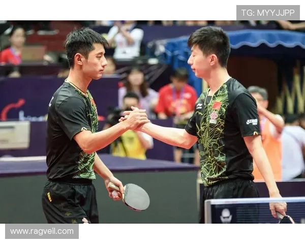 阿苏尔与墨西哥美洲的激烈对决揭示足球魅力与战术智慧的巅峰较量 阿苏尔与墨西哥美洲的激烈对决揭示足球魅力与战术智慧的巅峰较量